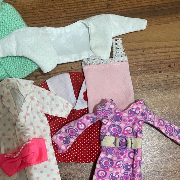 Vintage Barbie clothes - Picture 3 of 3